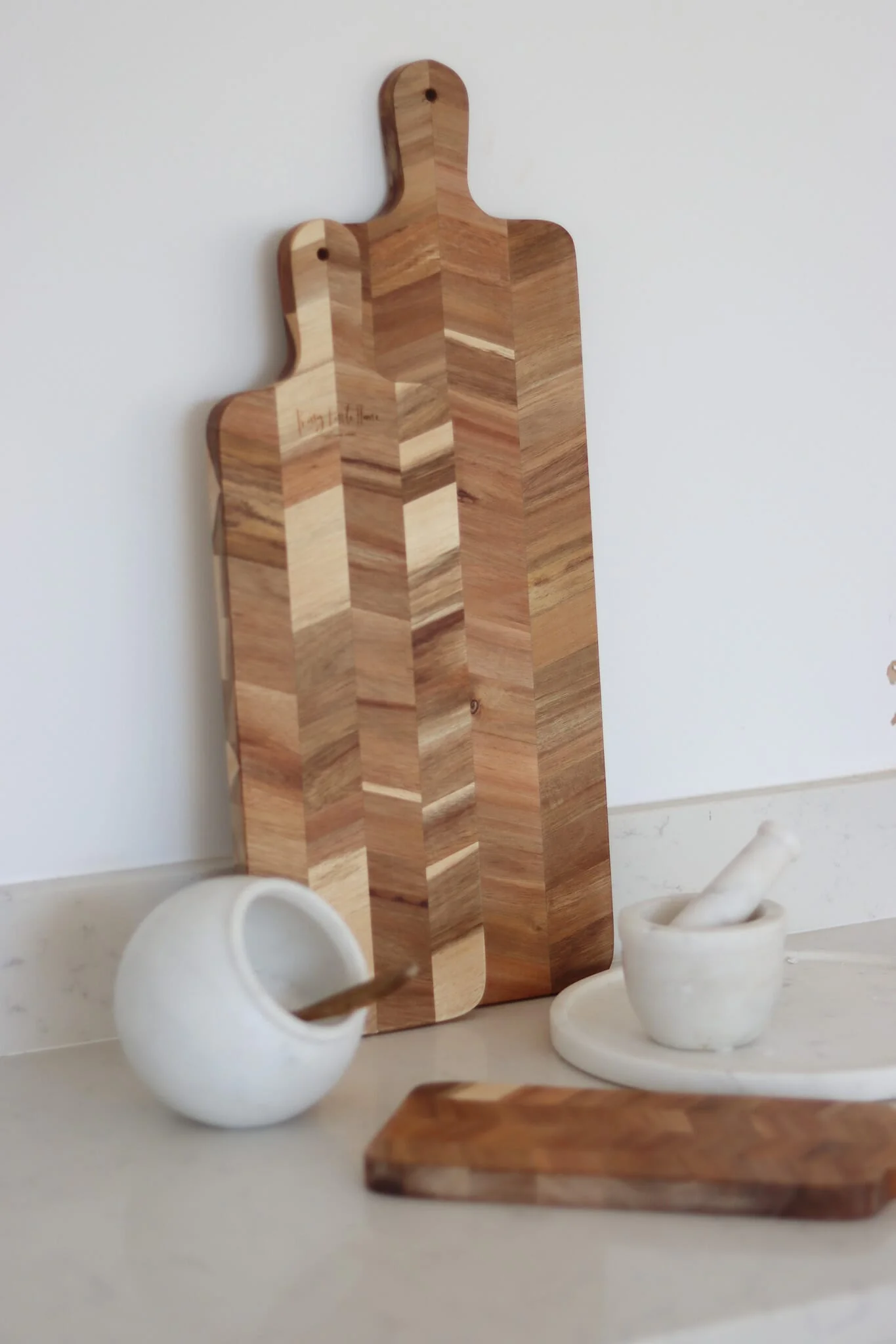 Chopping Board Set - Acacia Herringbone - Image 4