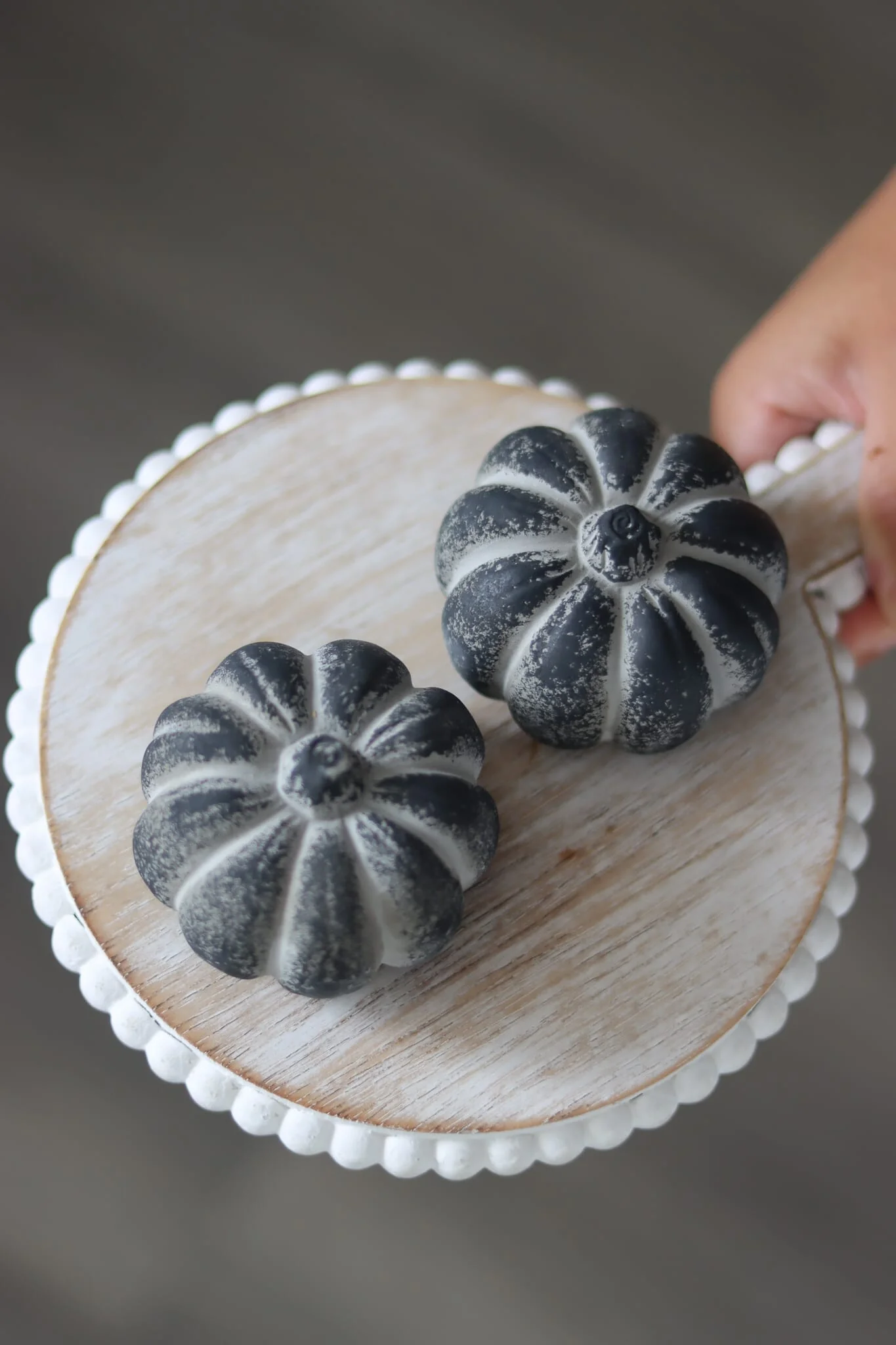 Black Stone Resin Pumpkin - Small 2Pc Set - Image 3