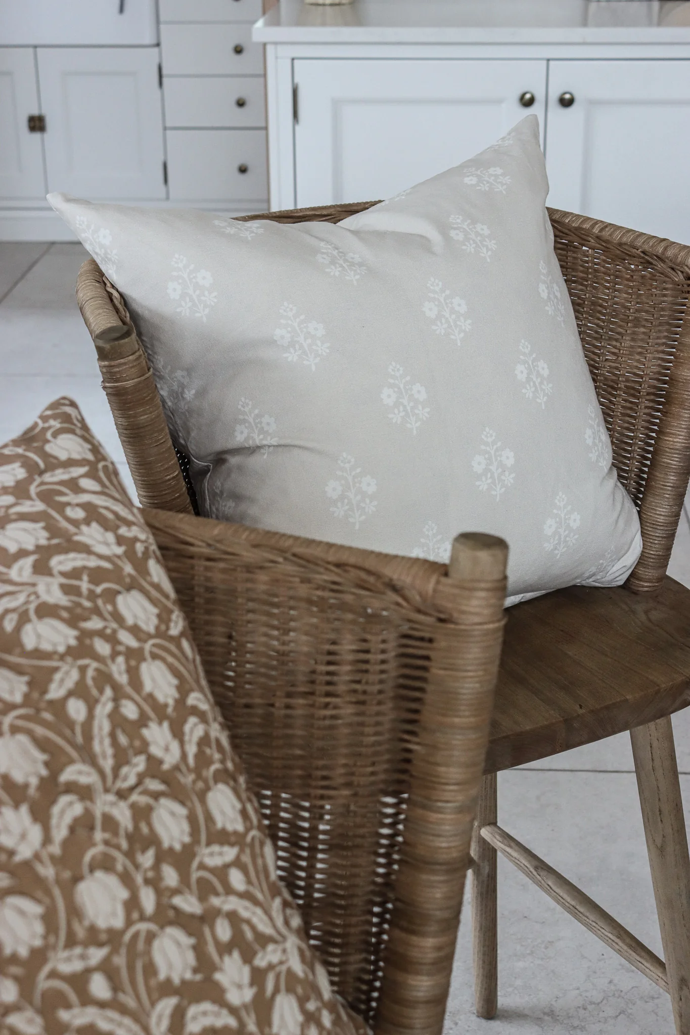 Rich Brown Cushion Combination - Image 7