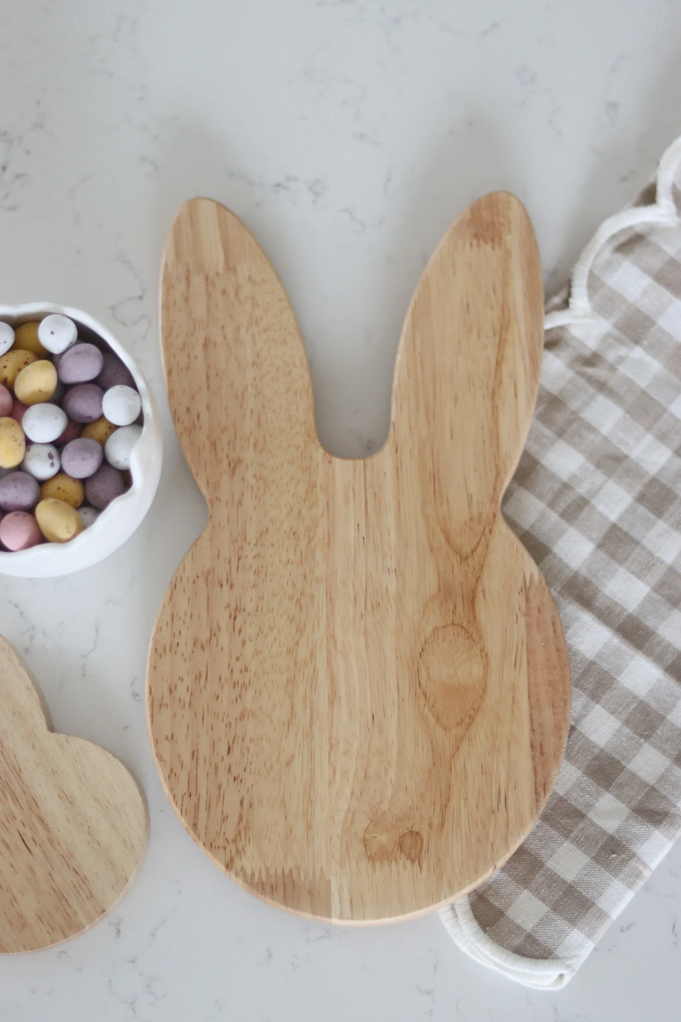 Bunny Chopping Board & Coasters Bundle - Image 4