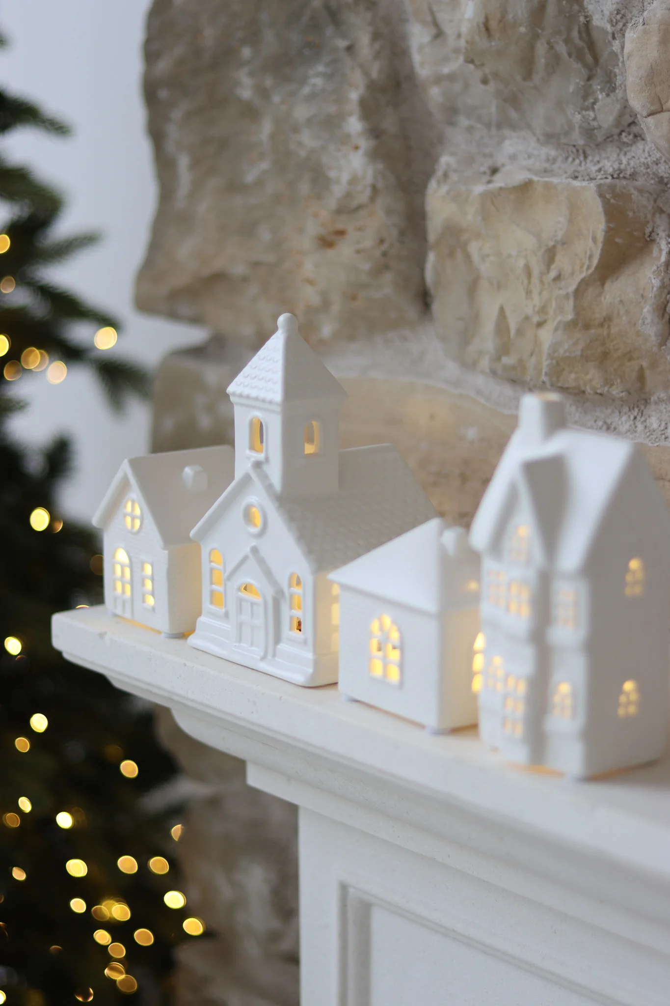 Ceramic Church - LED - Image 4