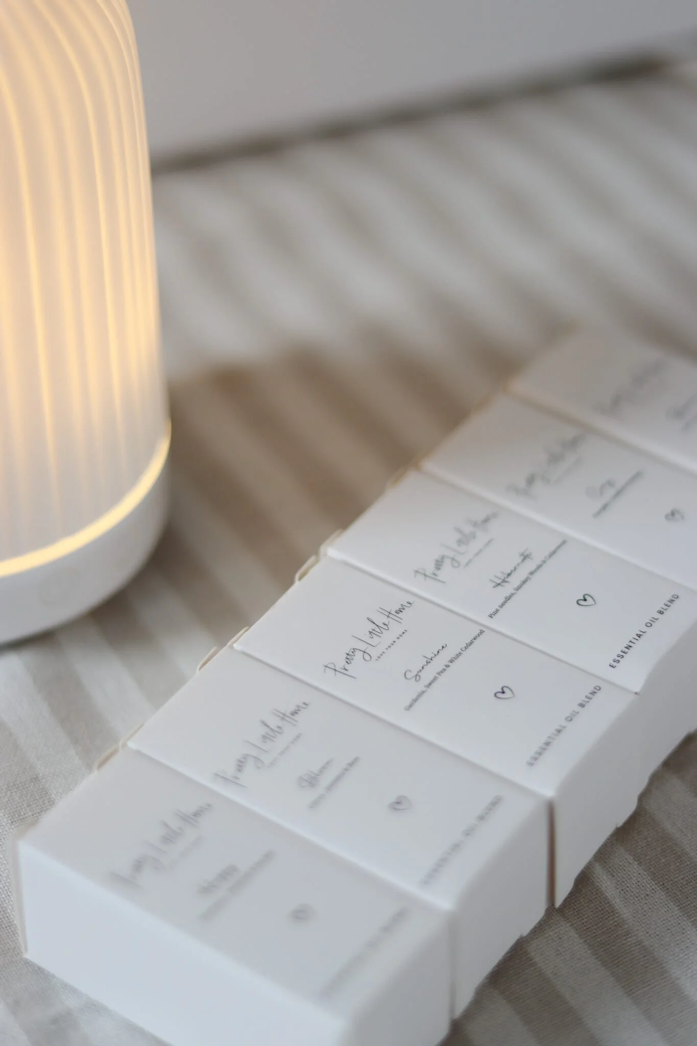 Ceramic Diffuser & Essential Oil Set - Image 4