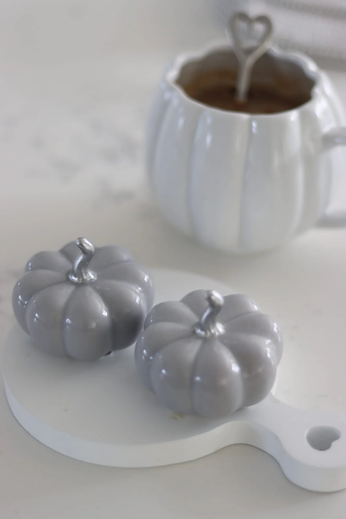 Ceramic Pumpkin Grey - Small 2PC - Image 2