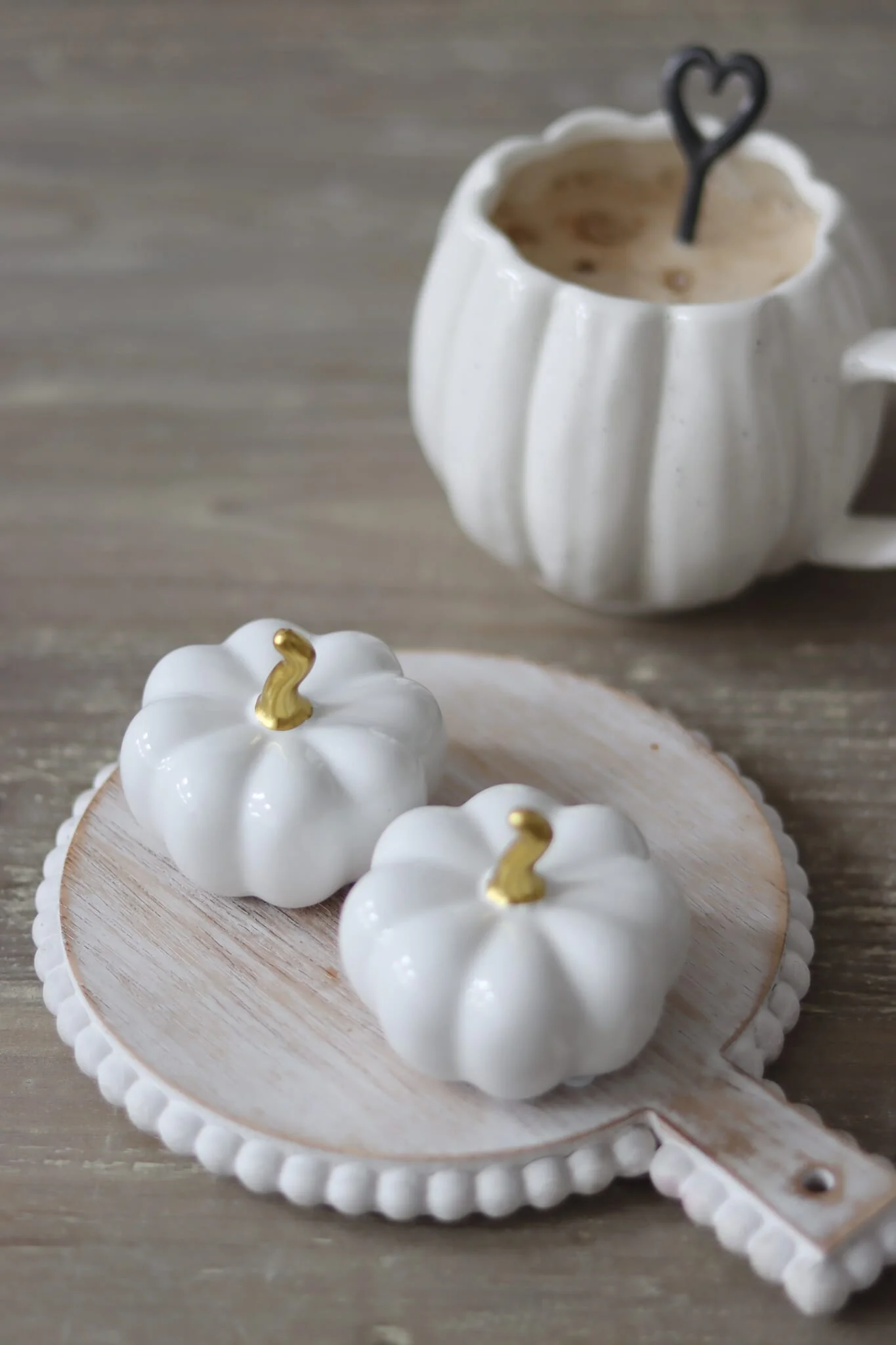 Ceramic Pumpkin White/Gold - Small 2PC