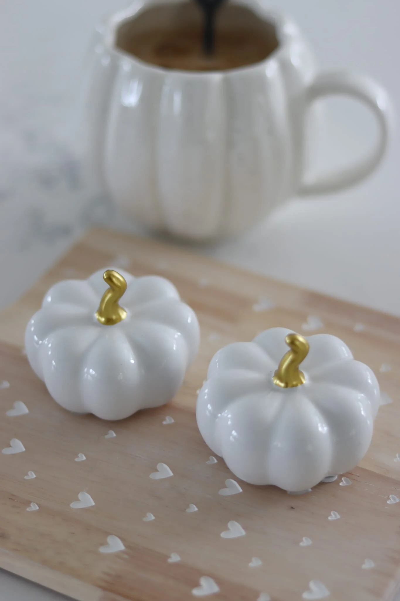 Ceramic Pumpkin White/Gold - Small 2PC - Image 4