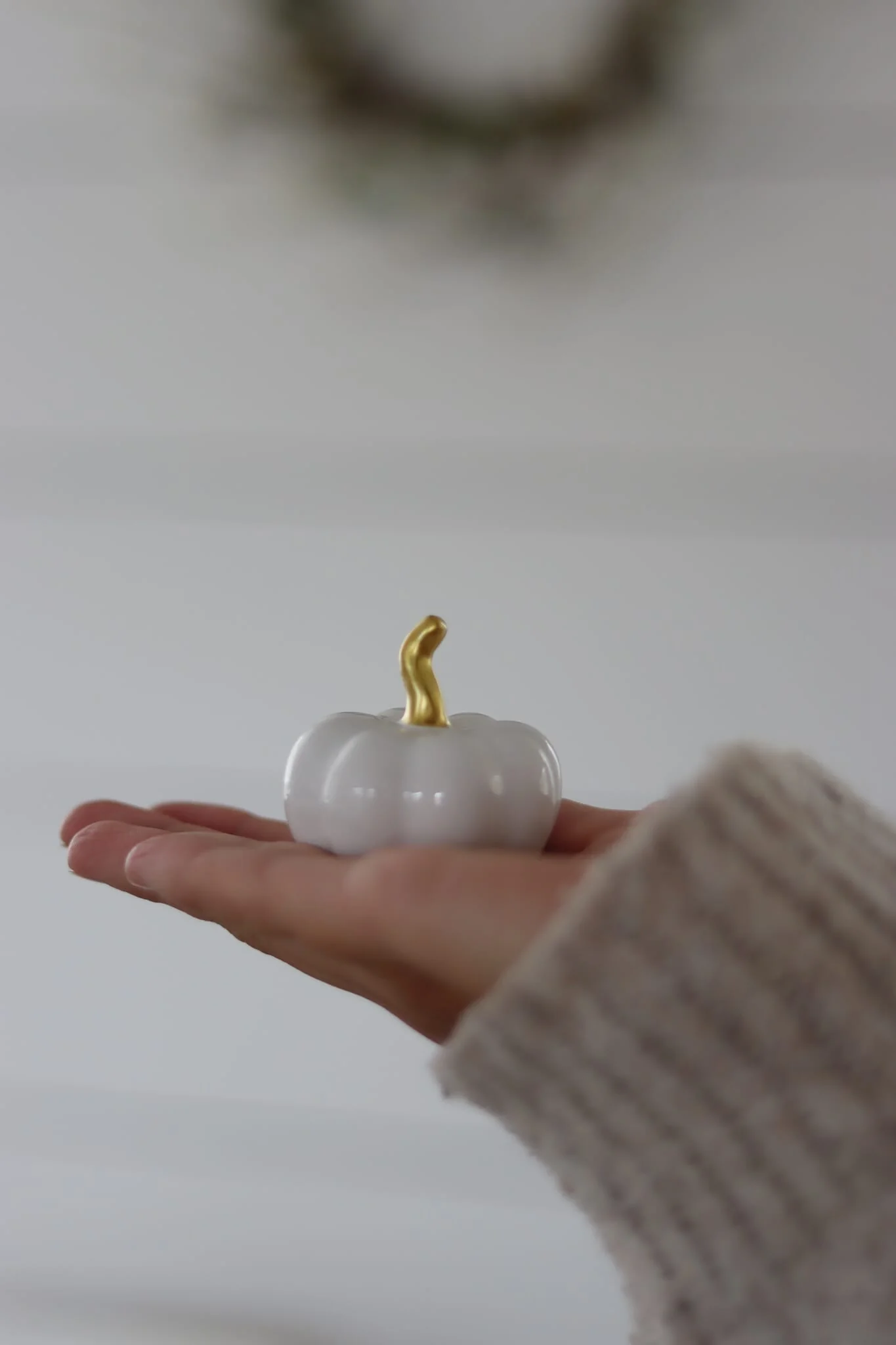 Ceramic Pumpkin White/Gold - Tiny 4PC - Image 3