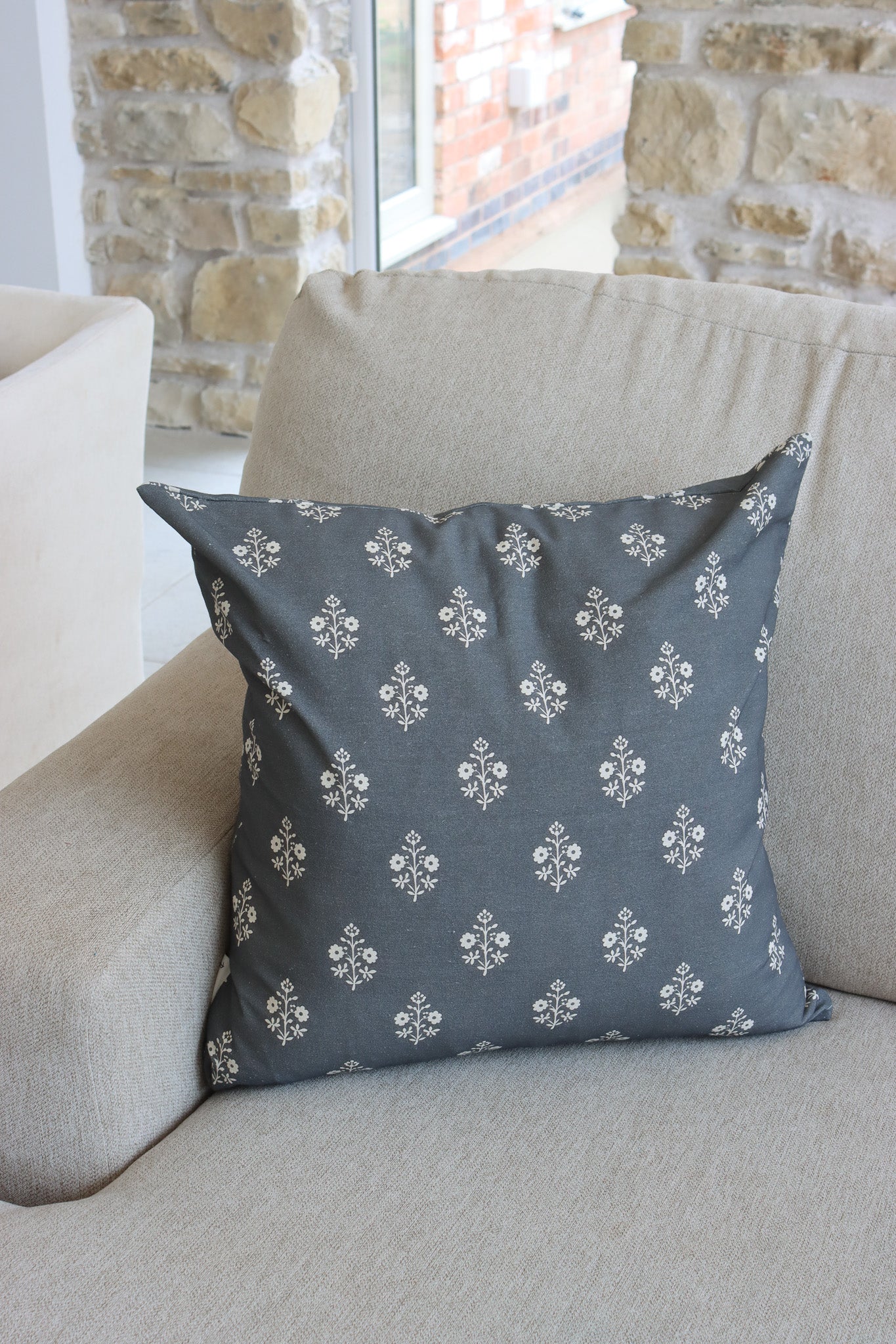 Charcoal Wildflower Cushion Cover - Image 5