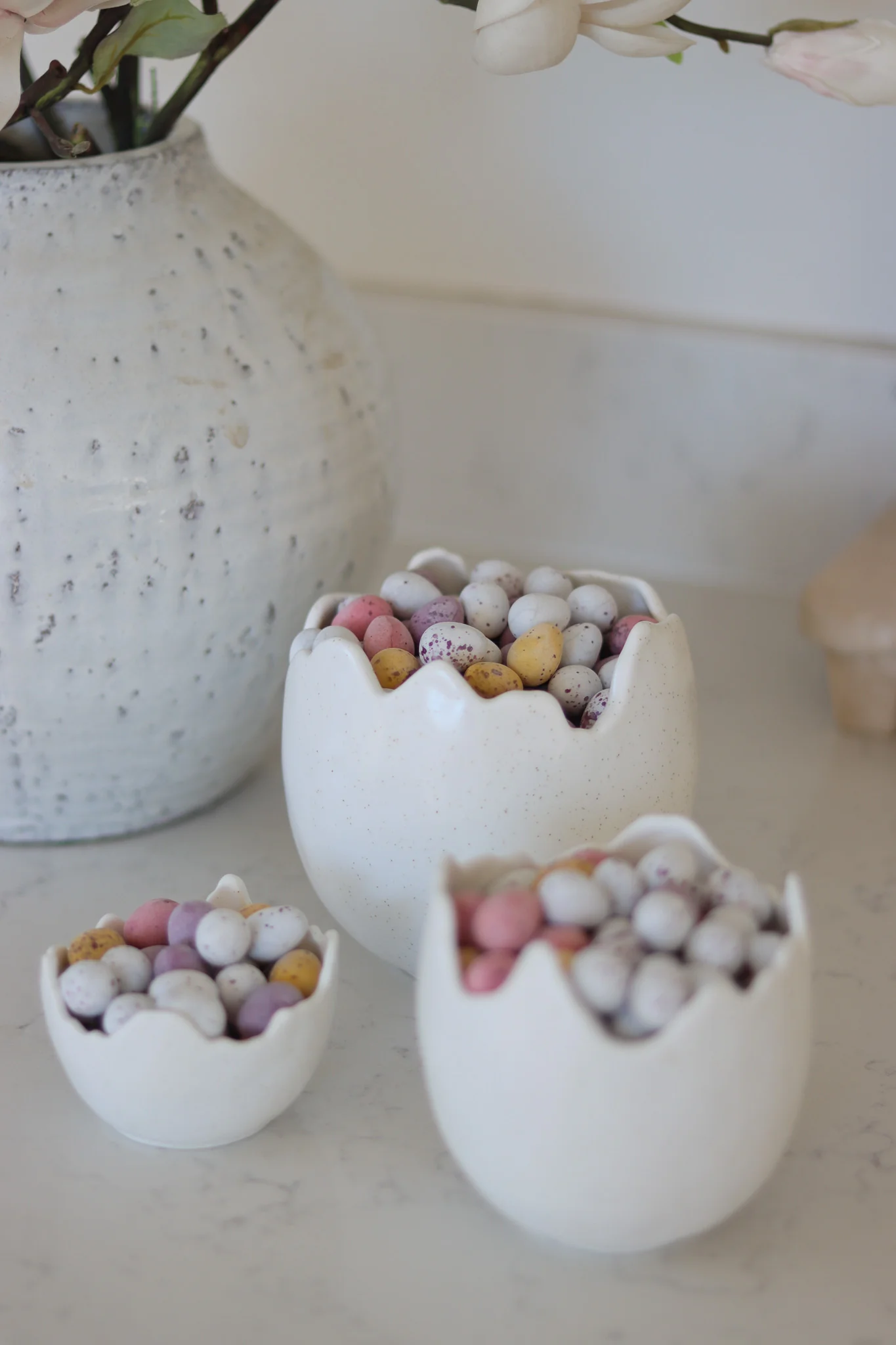 Set of 3 Egg Shell Pots - Image 7