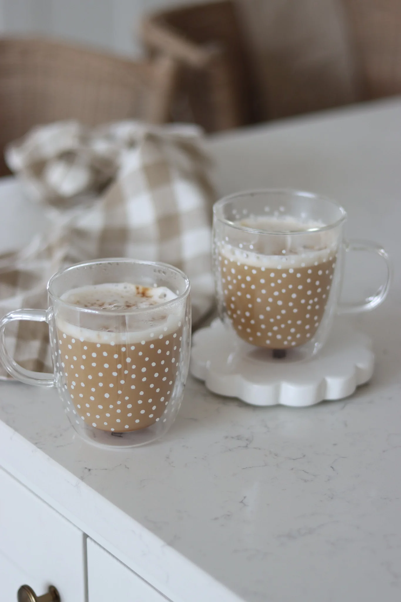 Double Walled Glass Mug Set - 2piece - Cosmos/White - Image 2