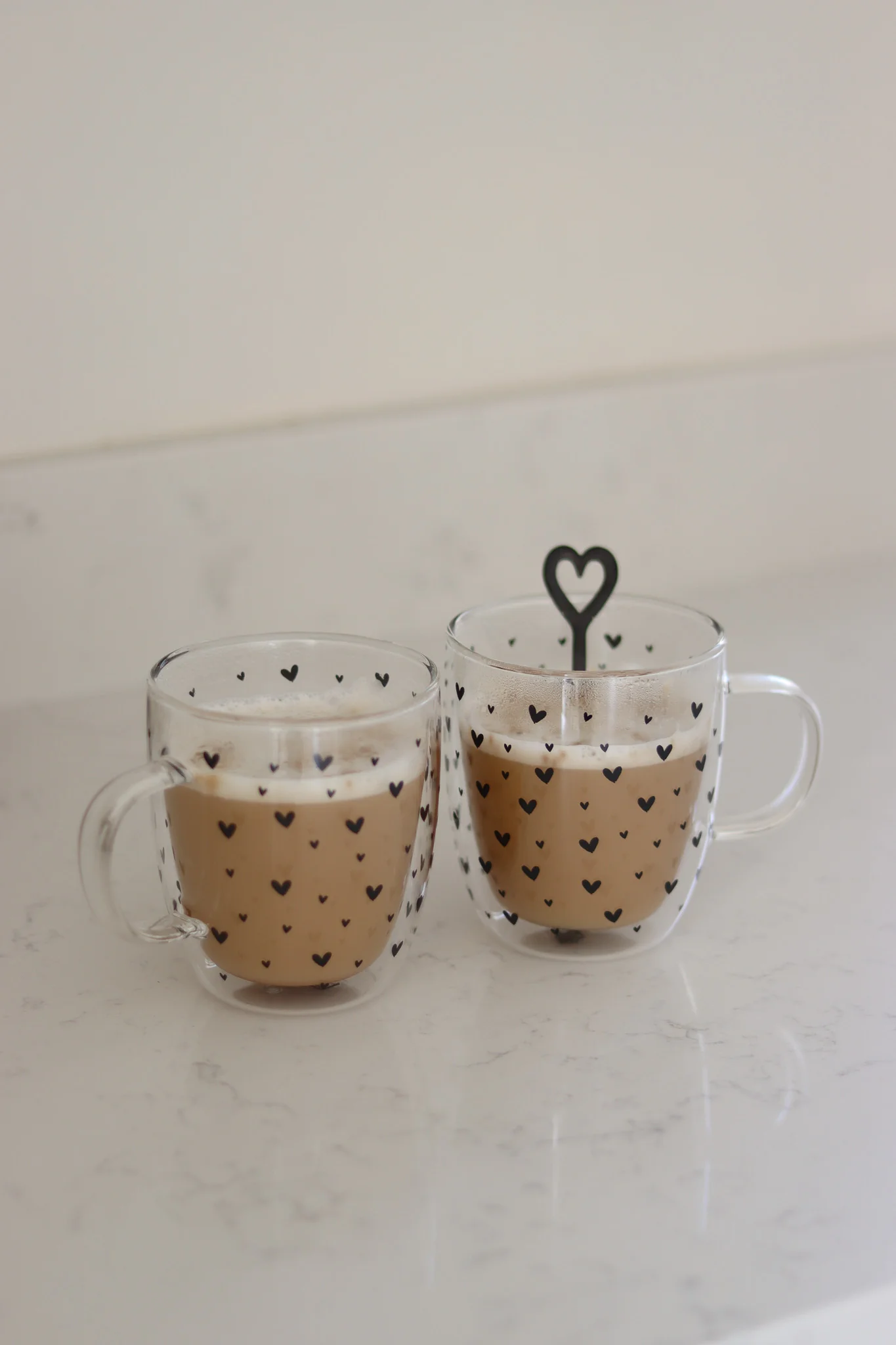Double Walled Glass Mug Set – 2 Piece – Small Multi Heart Black