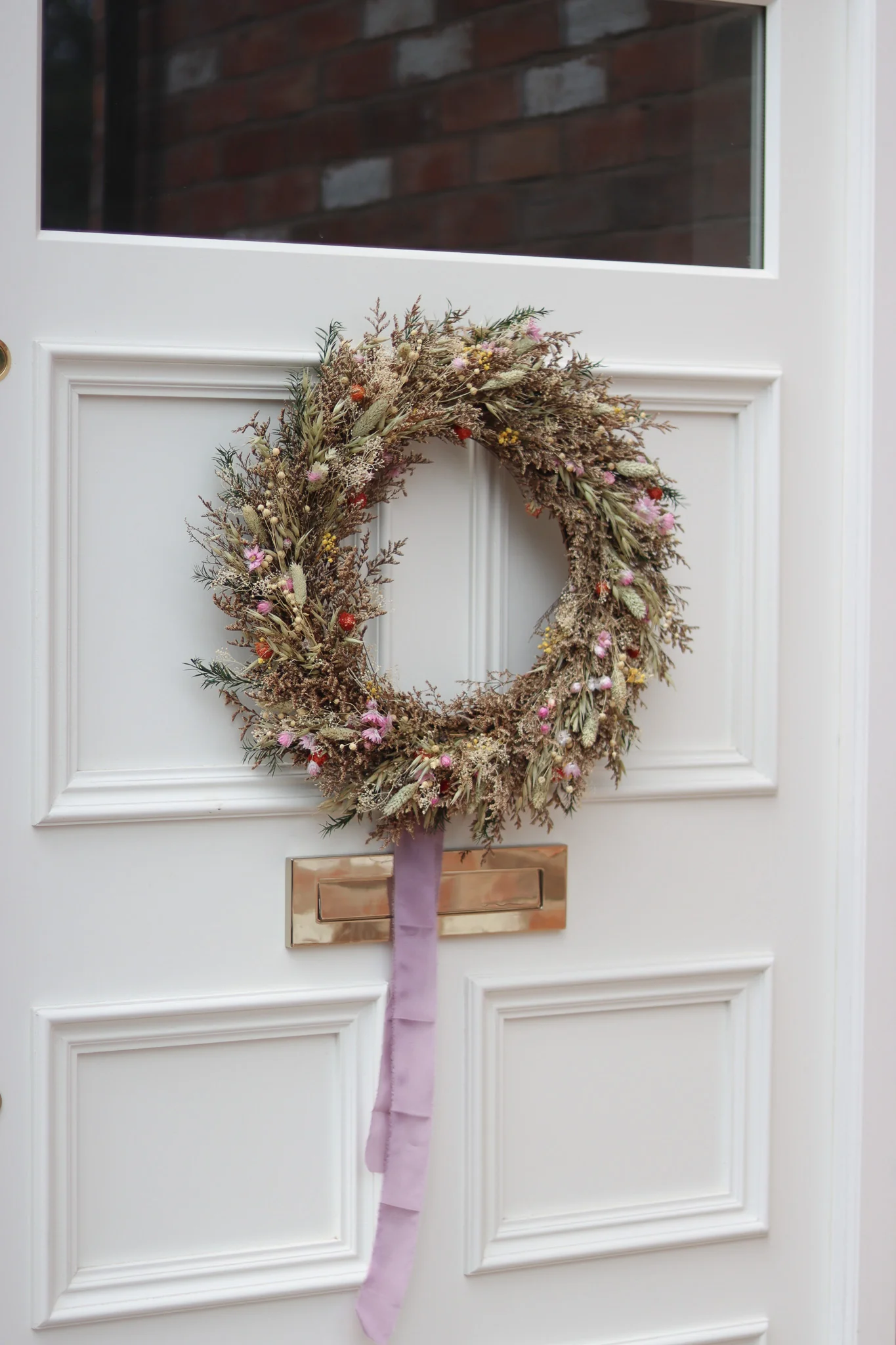 Dried Wreath - Natural - Image 3