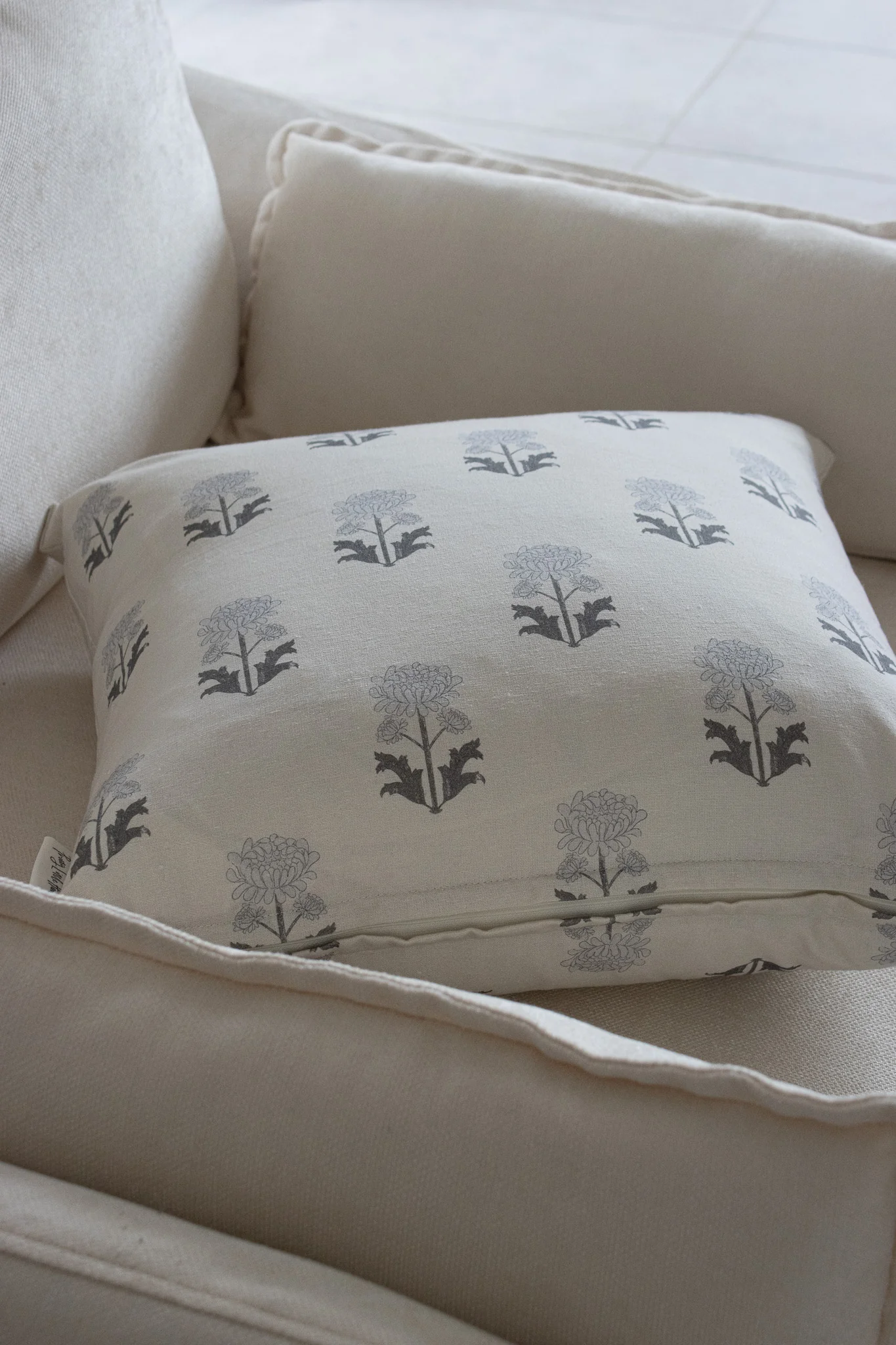Hydrangea Cushion Cover