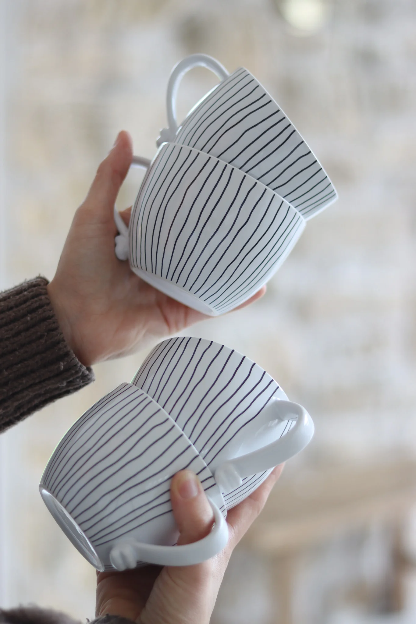 Heart Handled Ceramic Mug Set – 4 Piece – Vertical Stripes