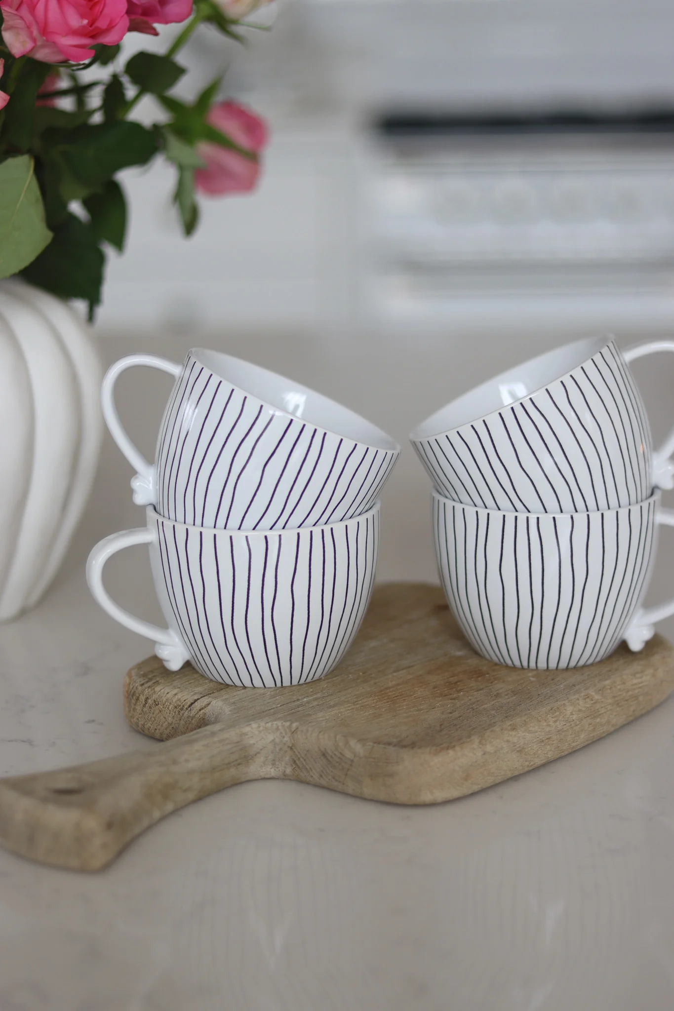 Heart Handled Ceramic Mug Set – 4 Piece – Vertical Stripes - Image 2