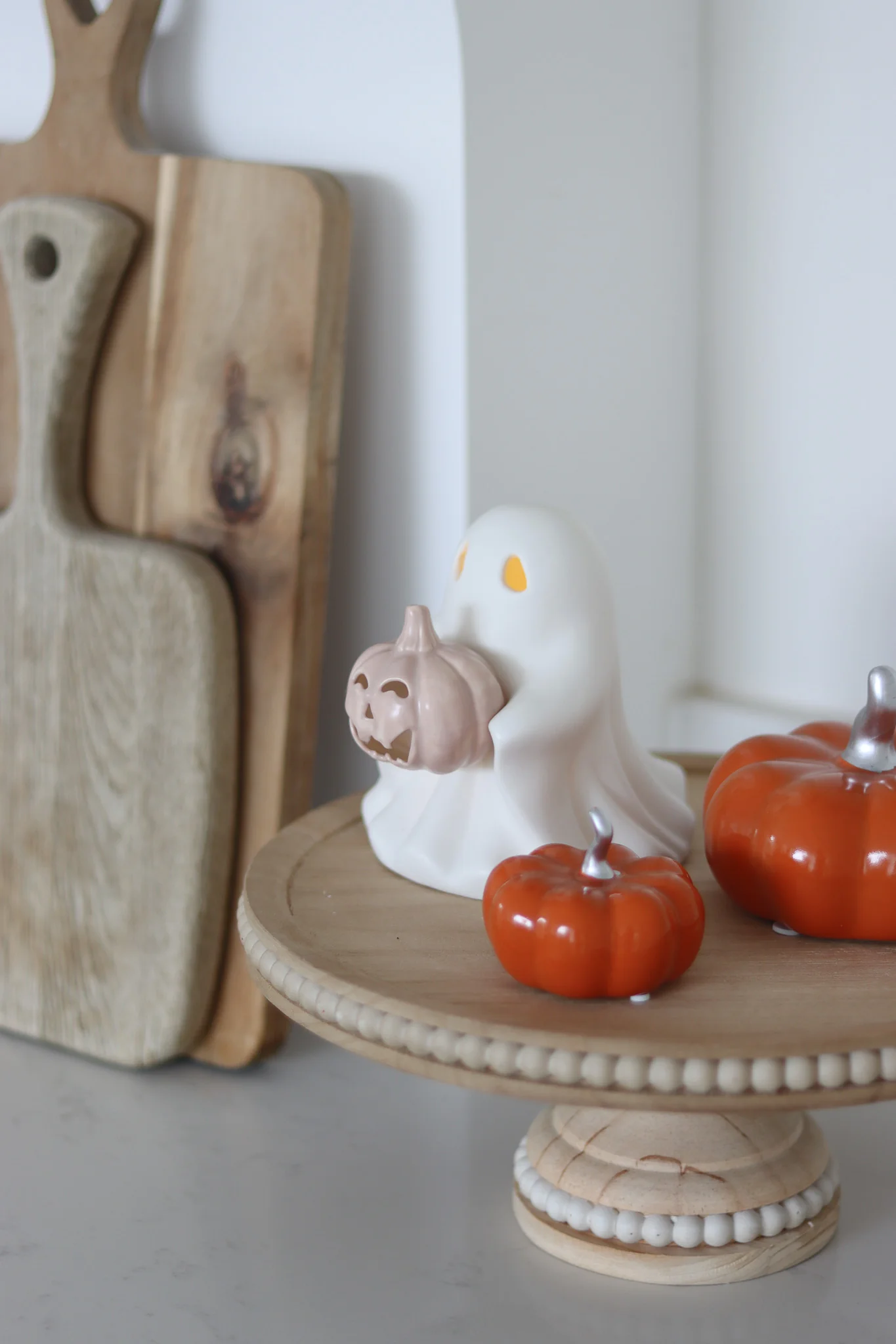 LED Ceramic Ghost - Holding Pumpkin