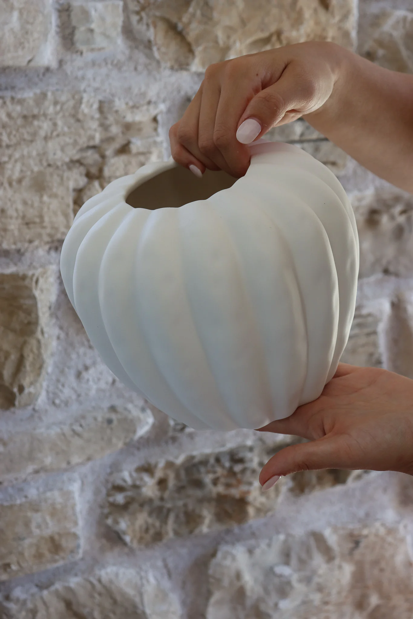 Matt White Curved Ceramic Vase - Image 2