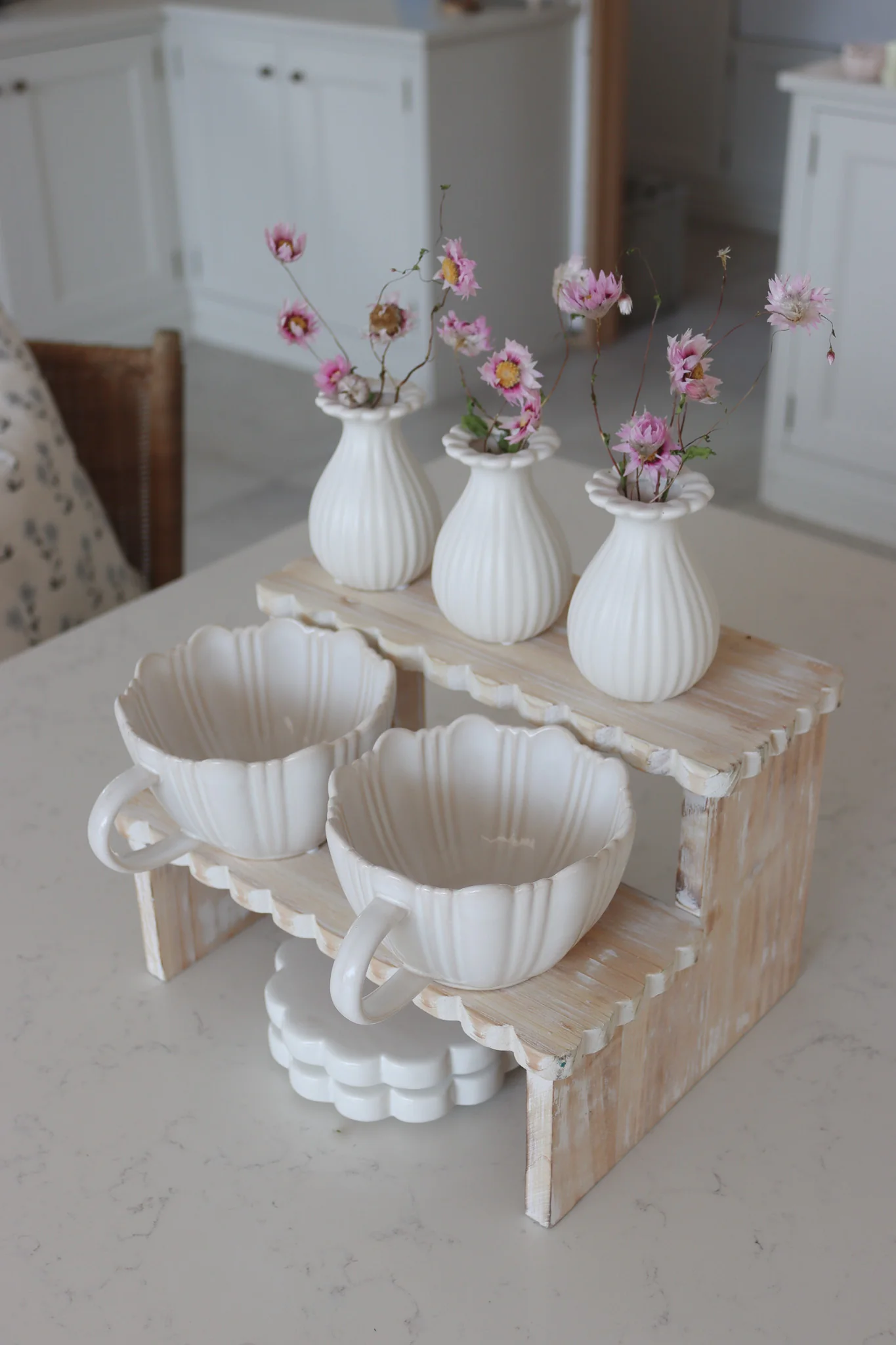 Natural Scalloped Mug & Vase Bundle