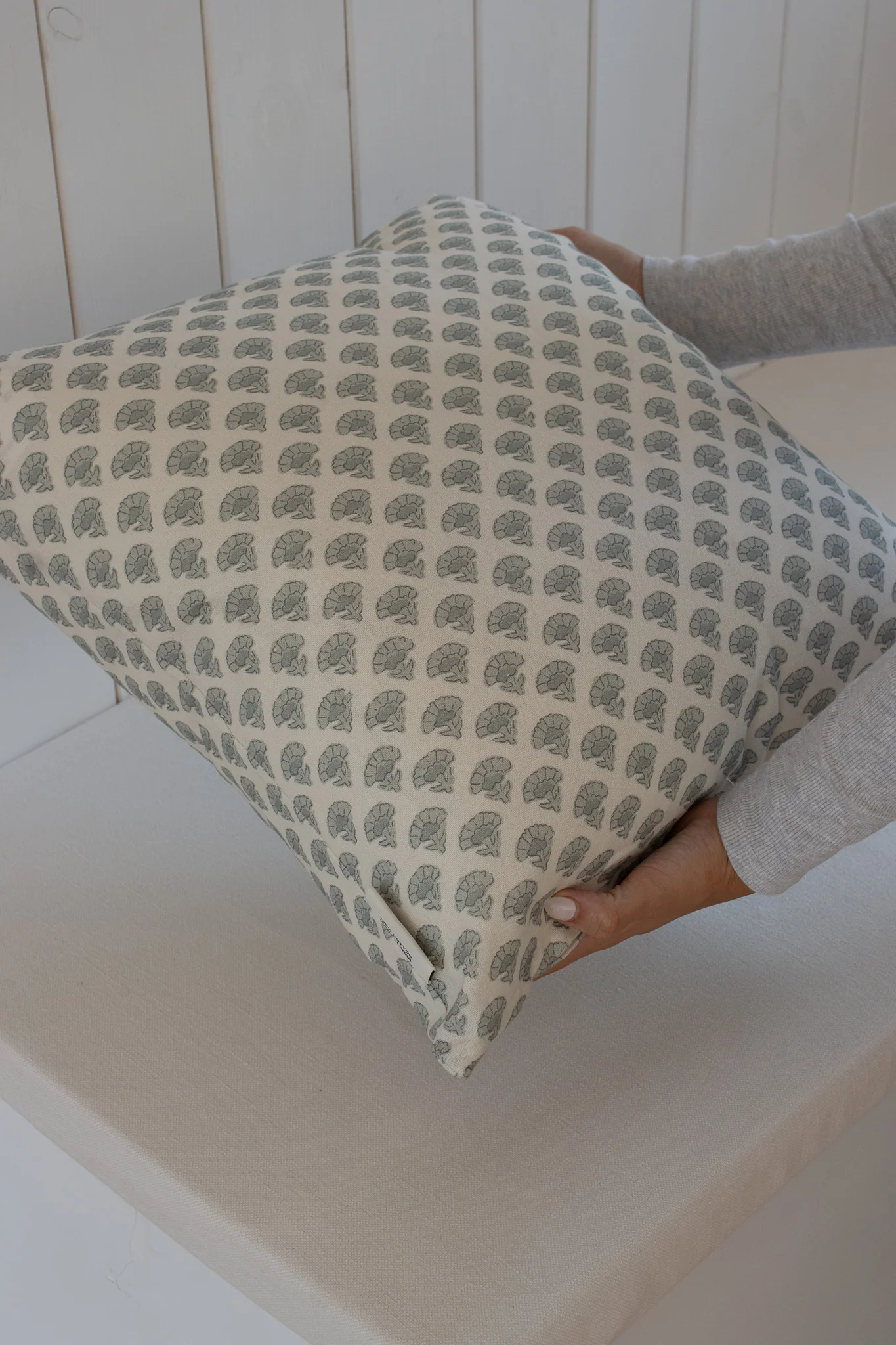 Ginkgo Sage Cushion Cover - Image 4