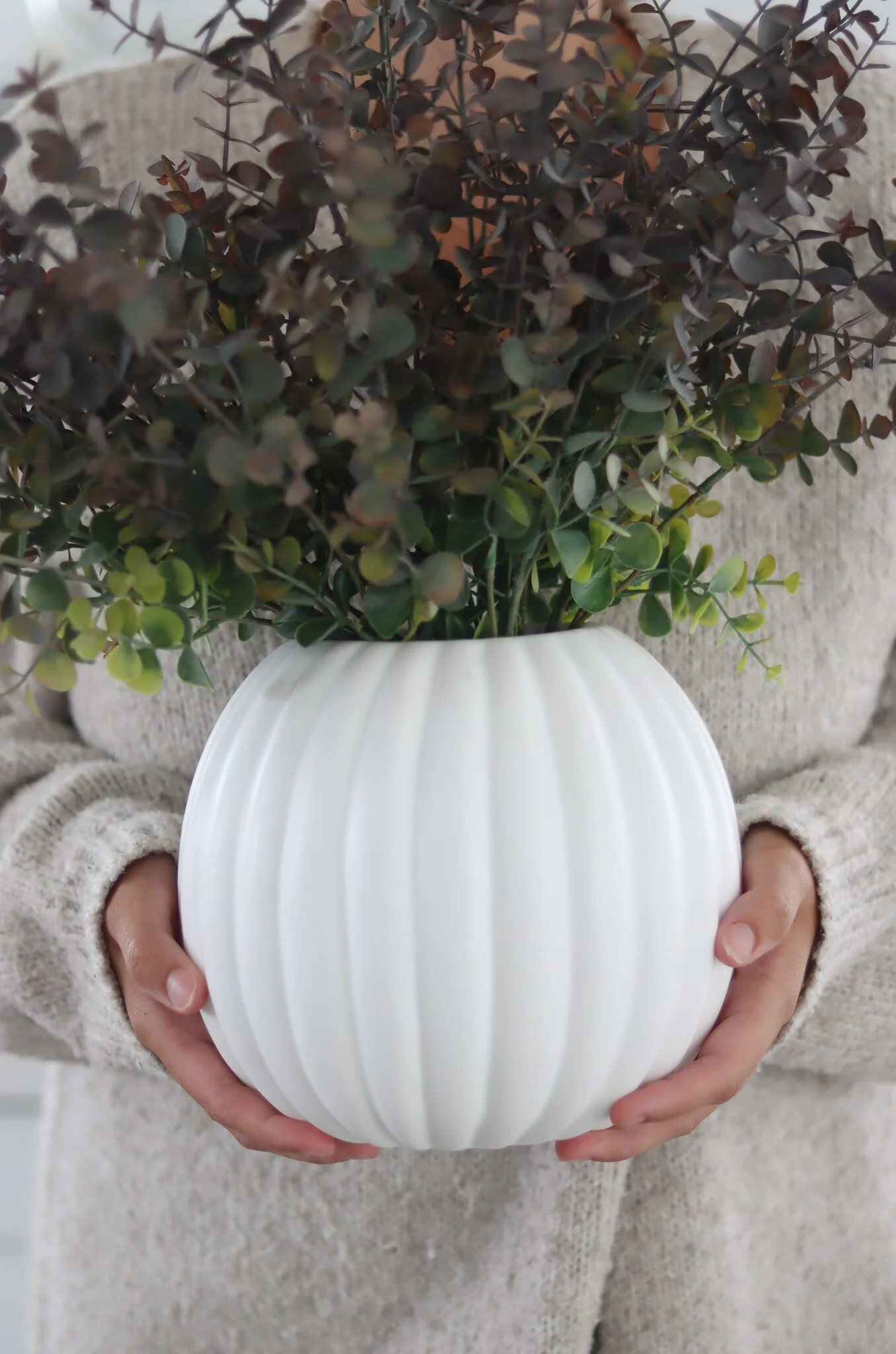 Pumpkin Style White Ceramic Vase - Image 2
