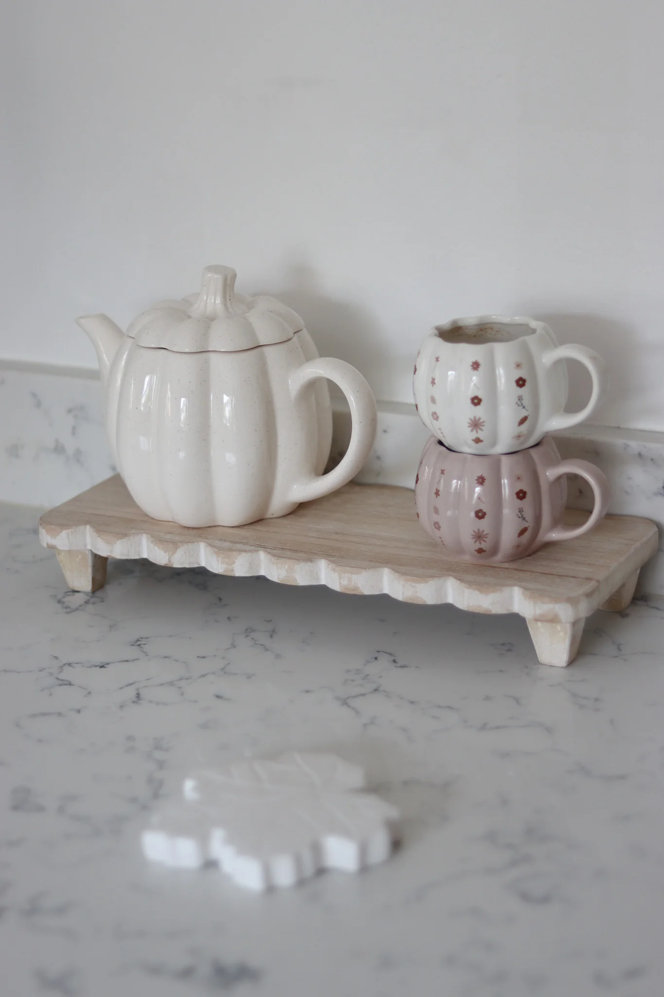 Scalloped Tea Bundle