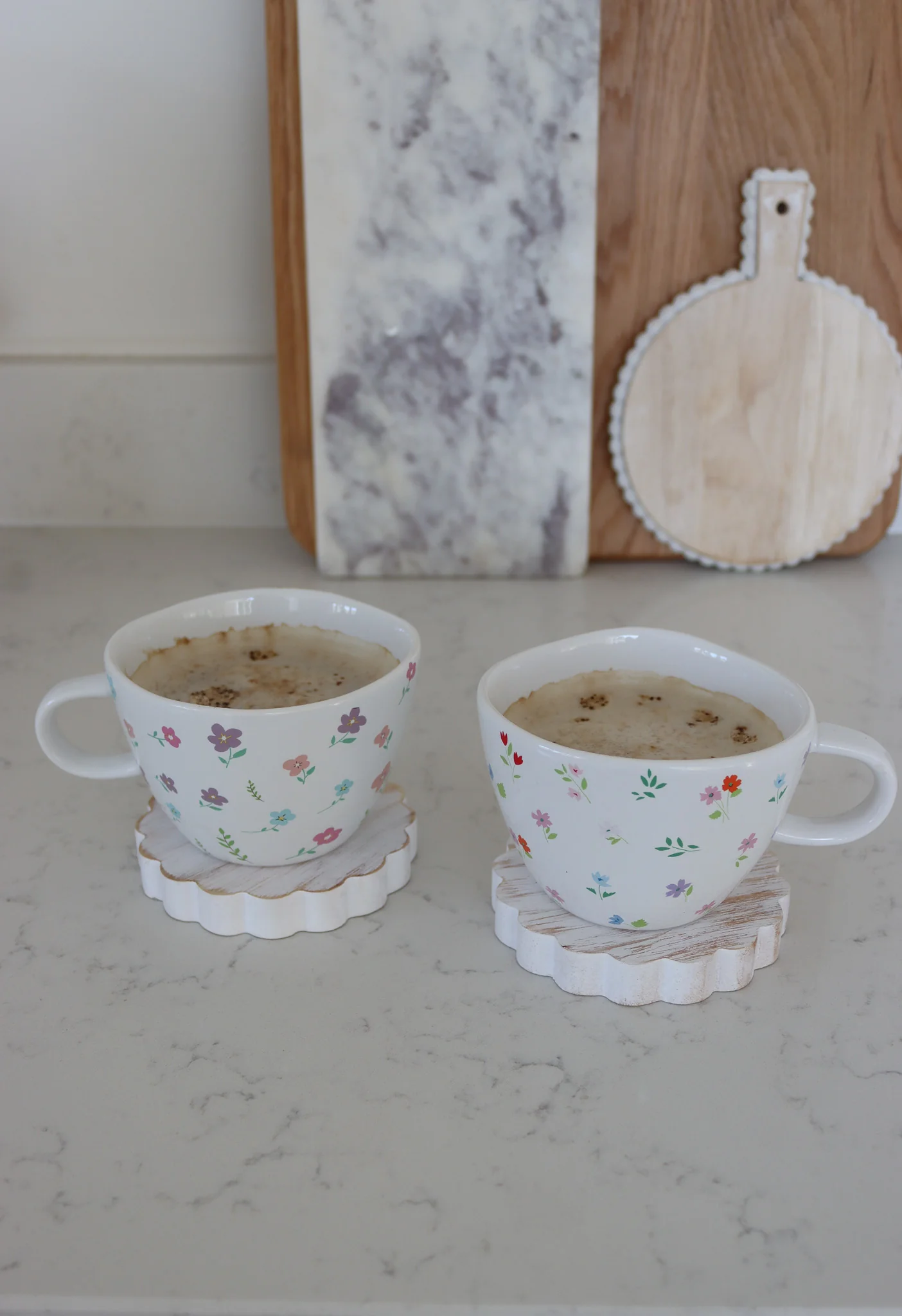Scalloped Wooden Coasters - Whitewash - Image 3