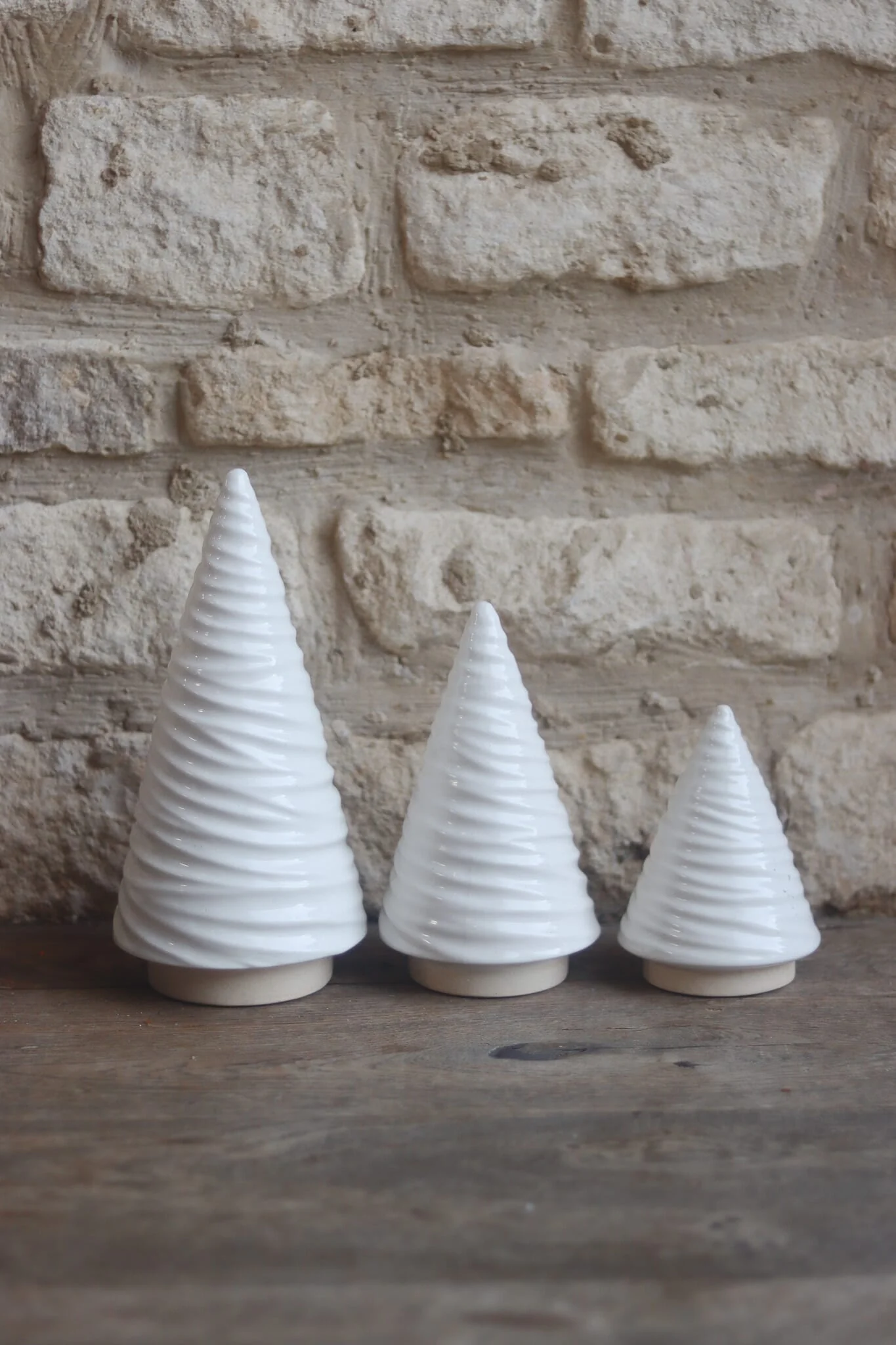 Set 3 Twisted Ceramic Christmas Trees - Image 3