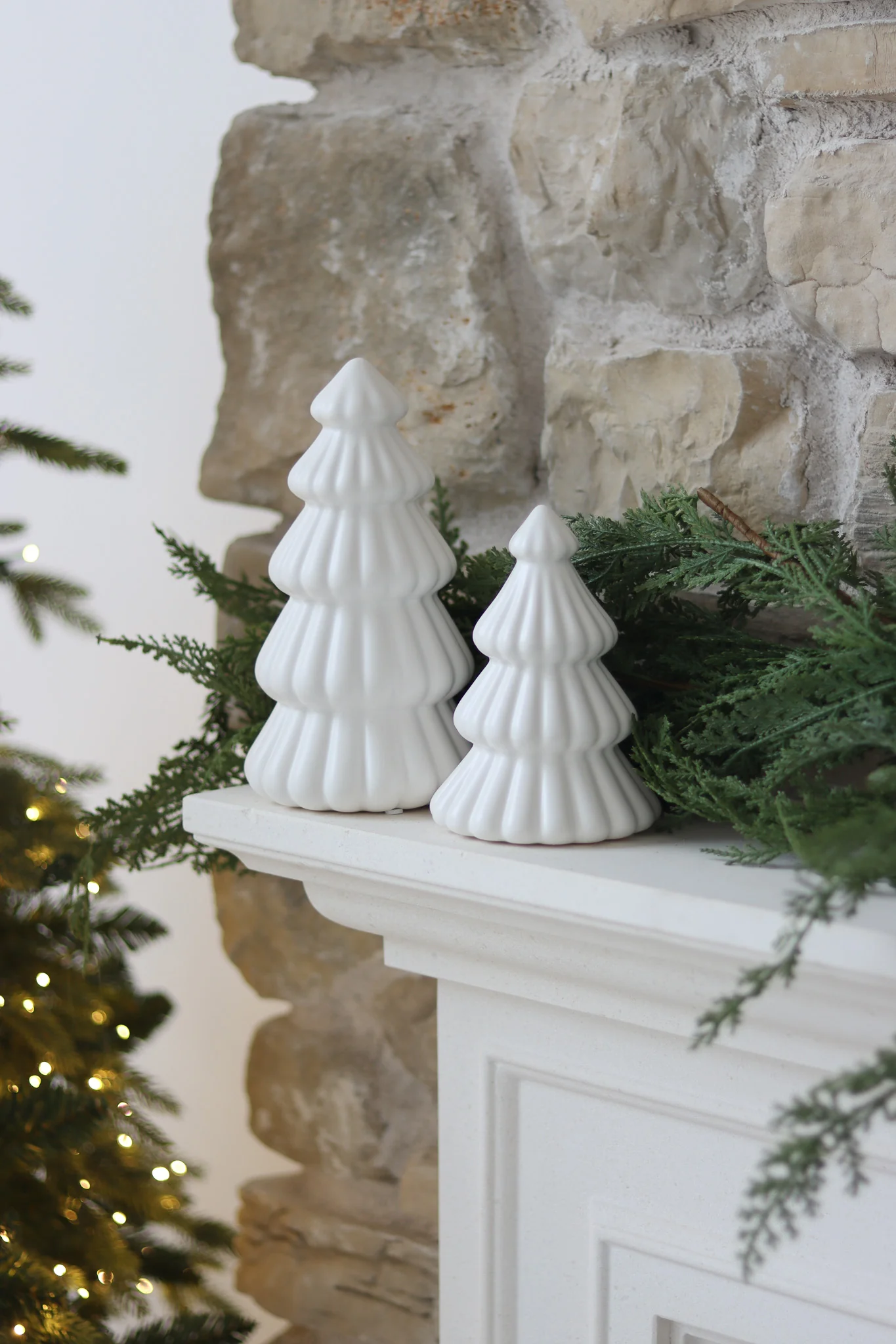 Set of 2 Ceramic Trees – Snowy Tree - Image 3