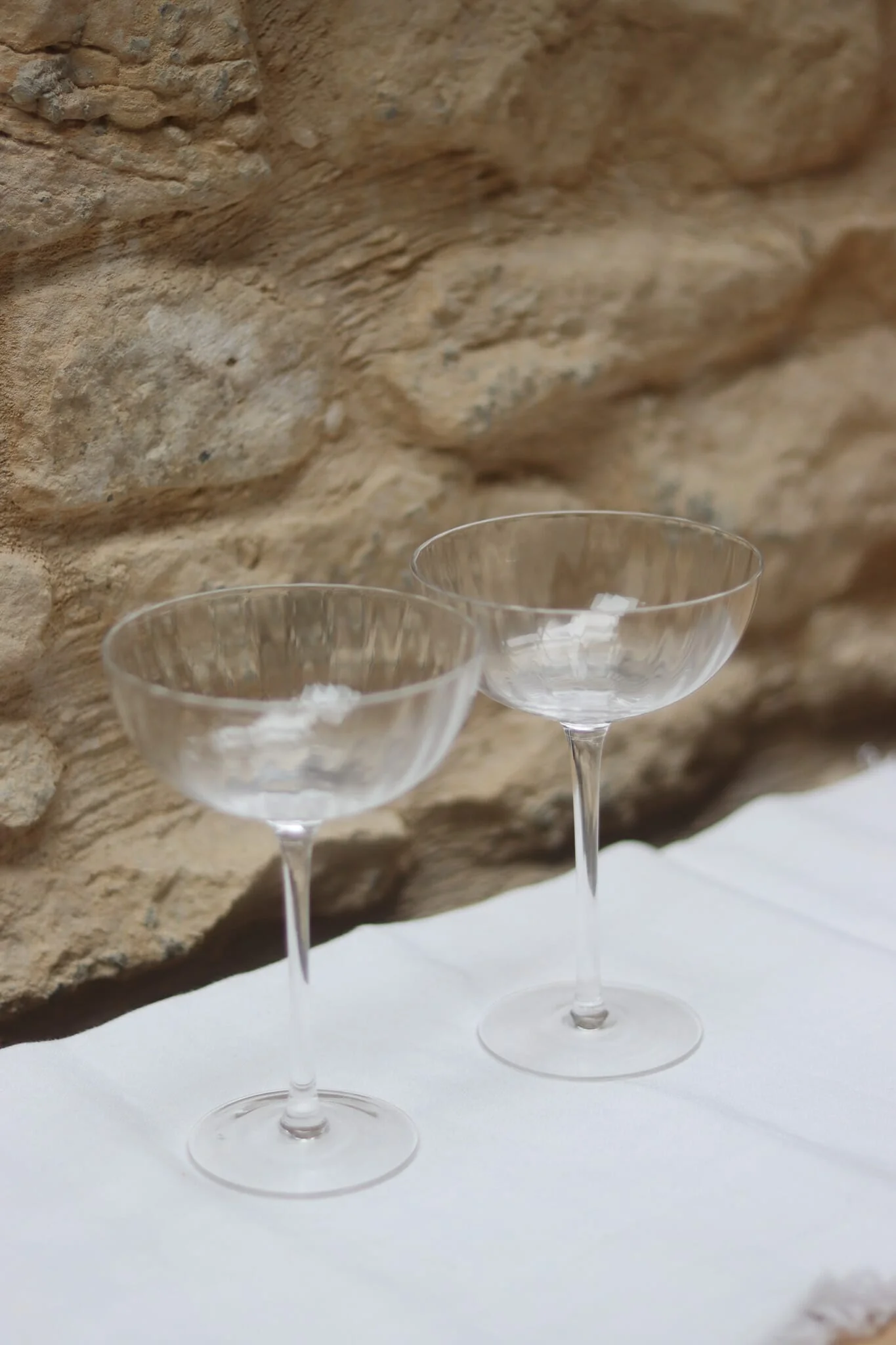 Set of 2 Cocktail Glasses - Ribbed - Image 2
