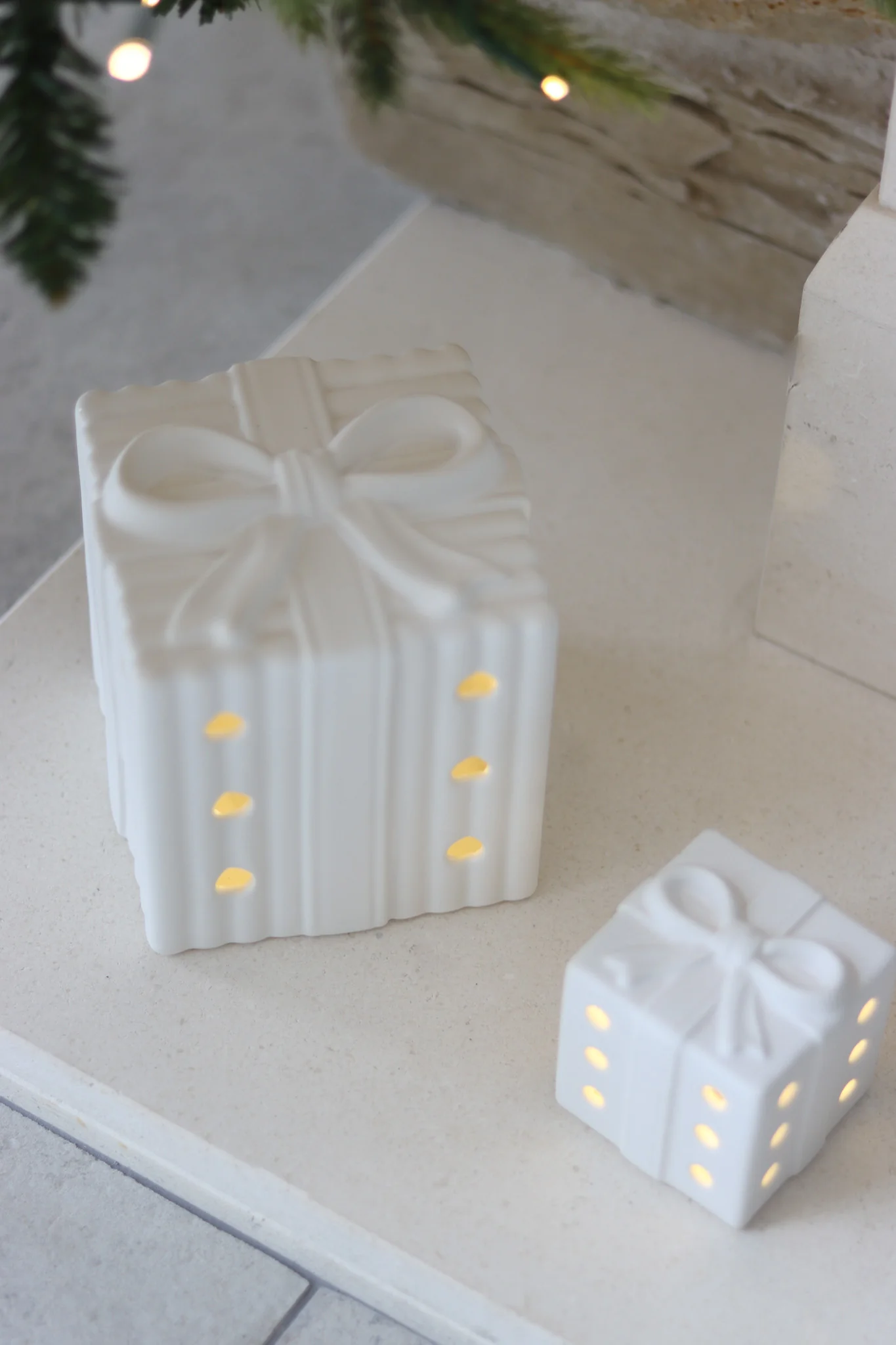Set of 2 LED Christmas Presents - Image 6