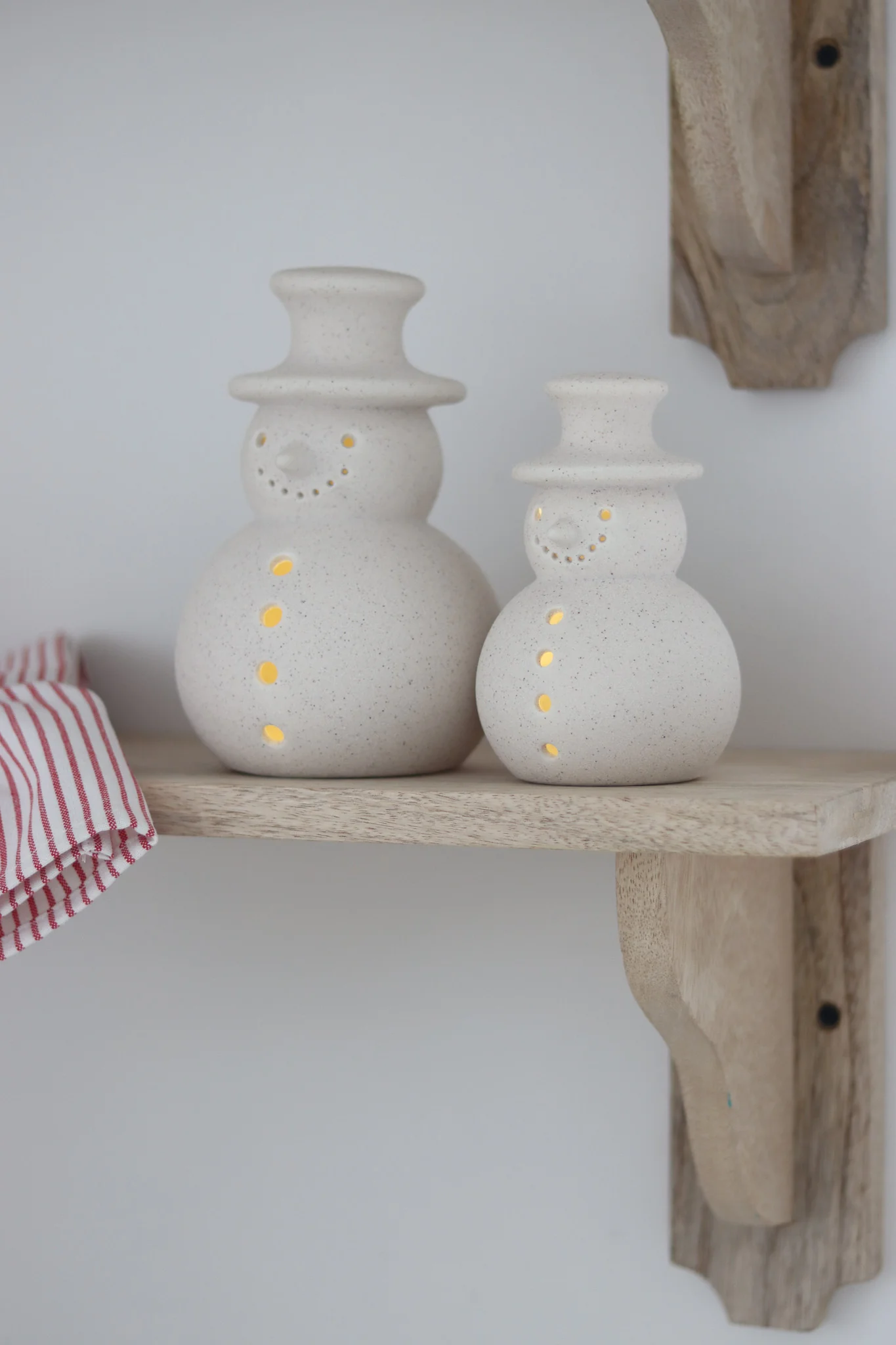 Set of 2 LED Snowmen - Image 3