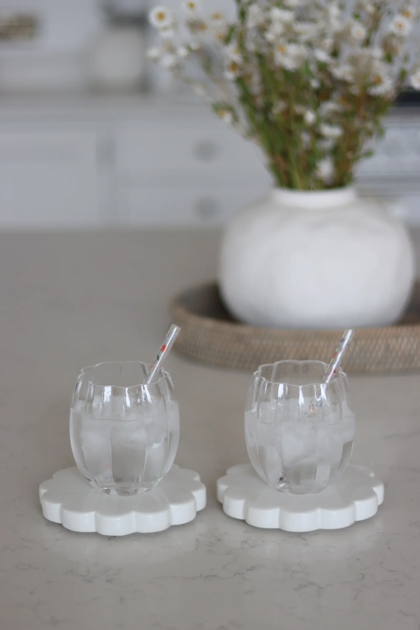 Set of 2 Scalloped Glass Tumblers