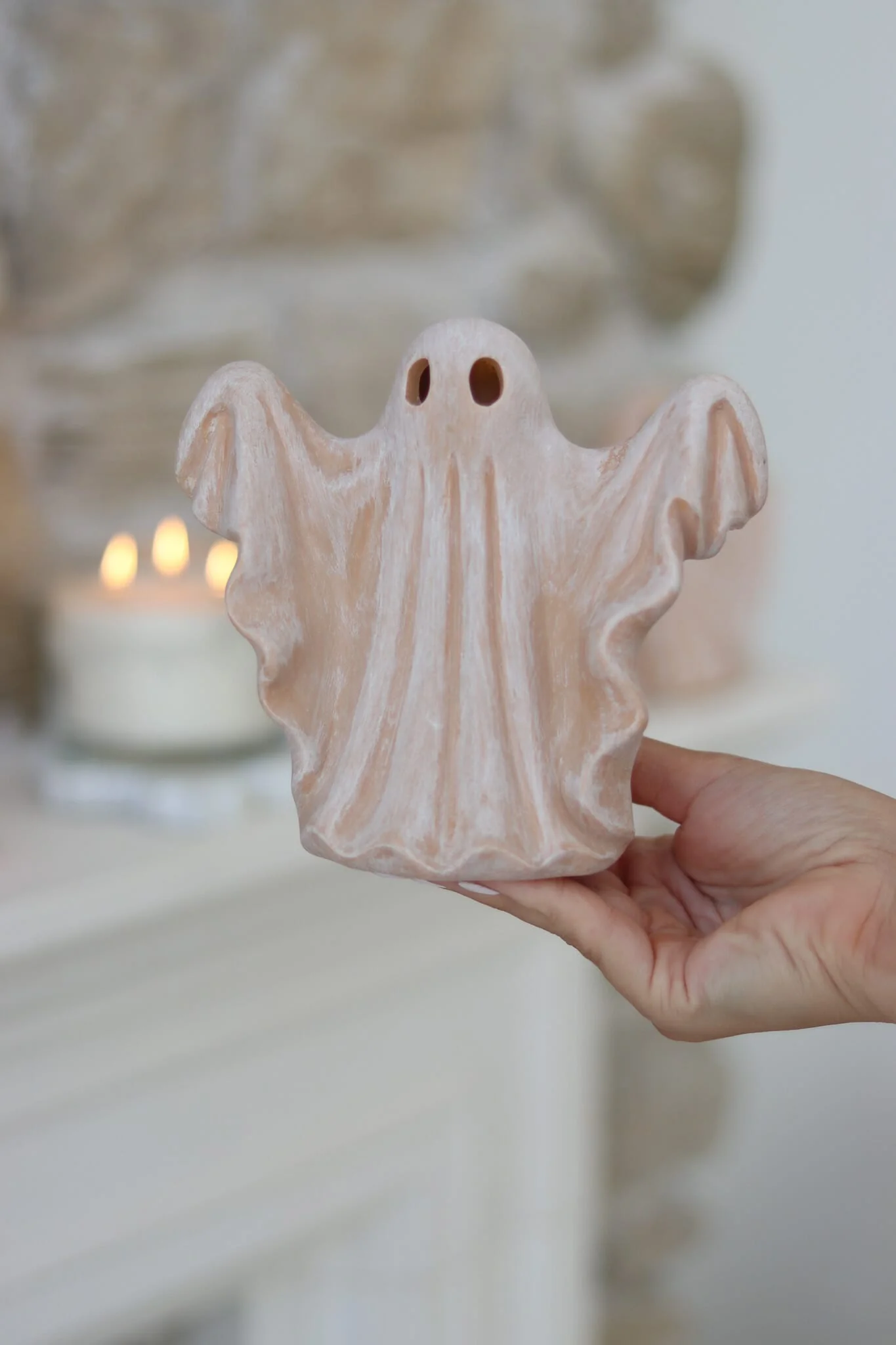 Set of 2 LED Spooky Ghosts – Terracotta - Image 4
