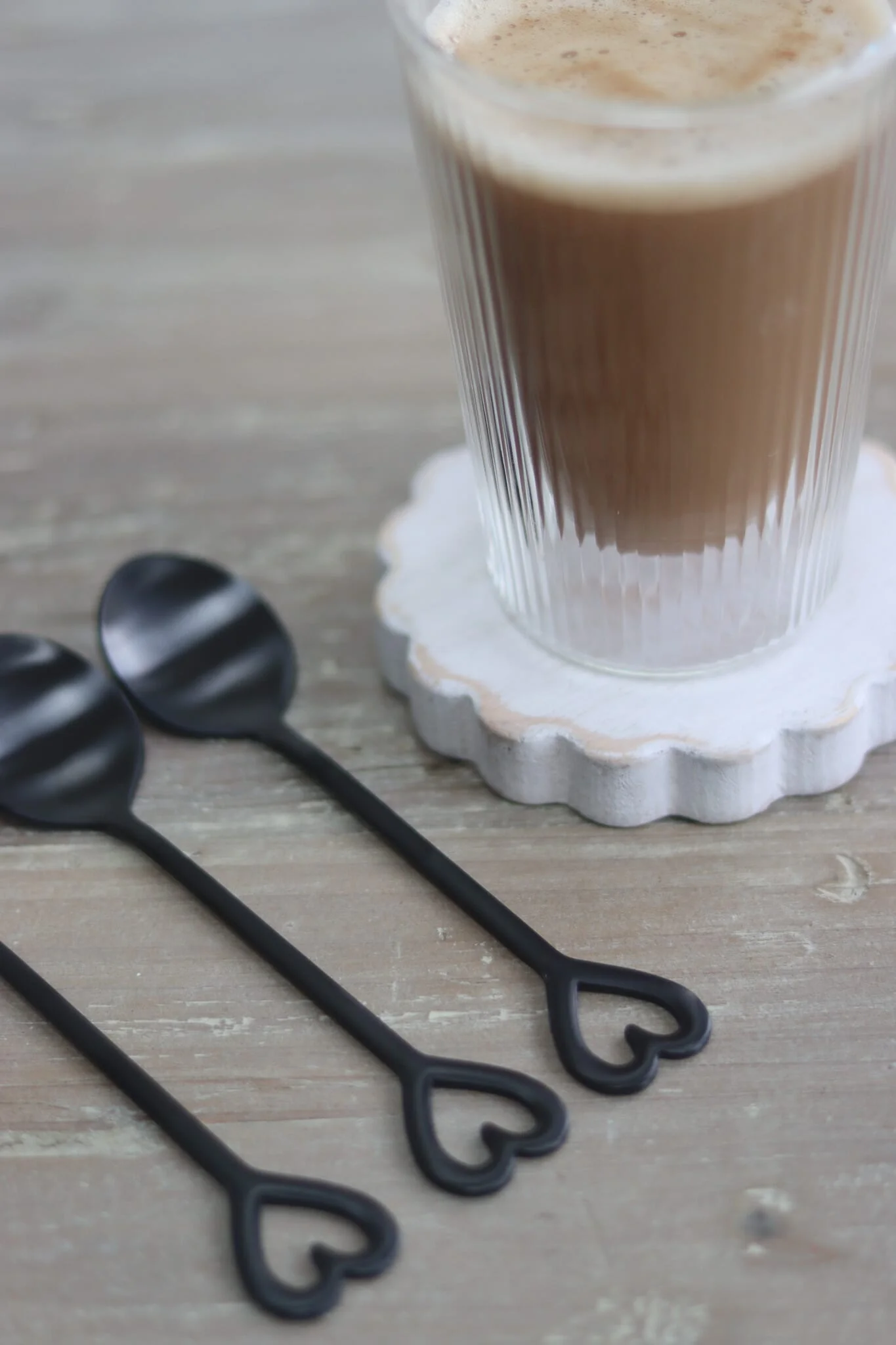 Set Of 3 Heart Latte Spoons - Black - Image 4