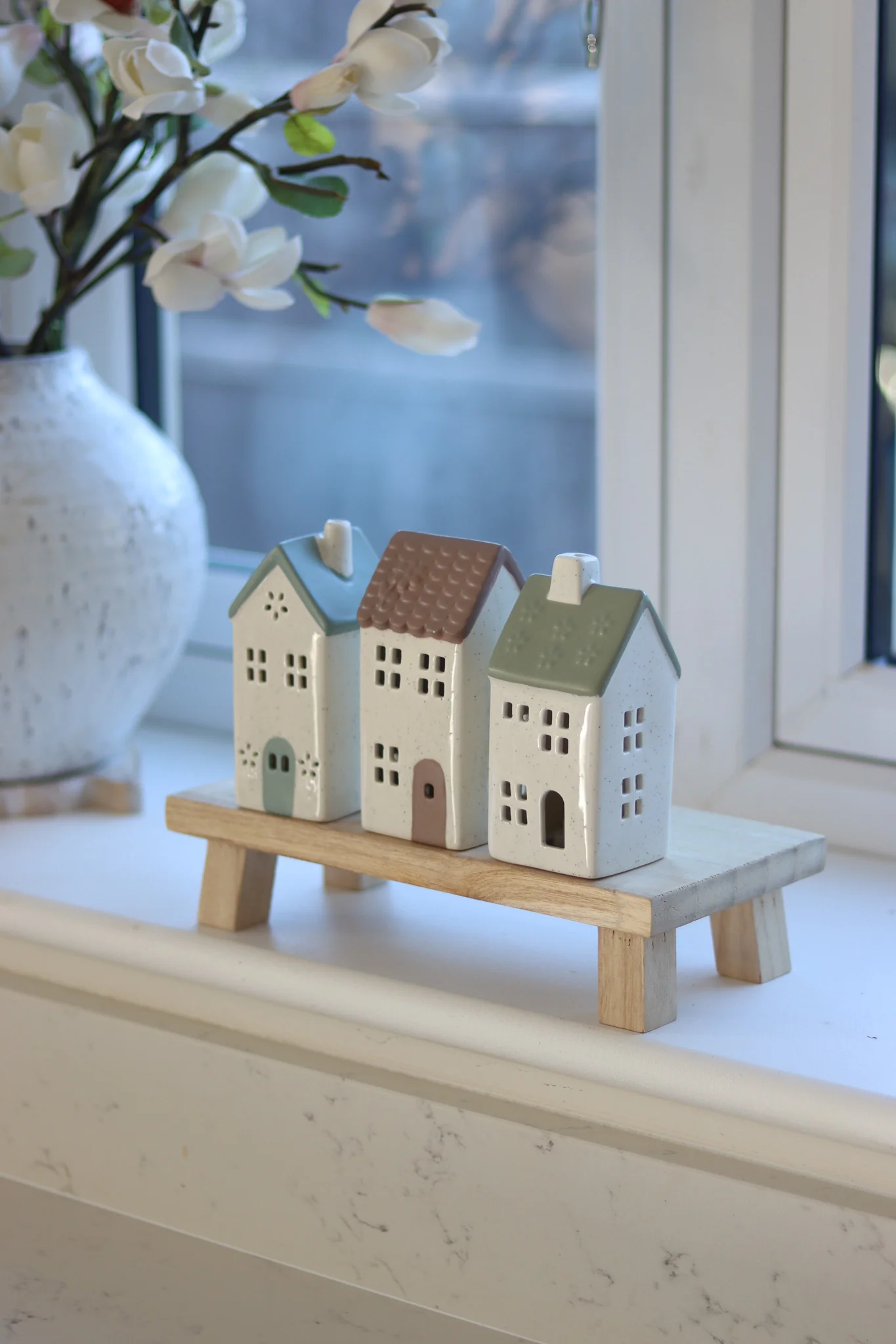 Set of 3 LED Pastel Ceramic Houses