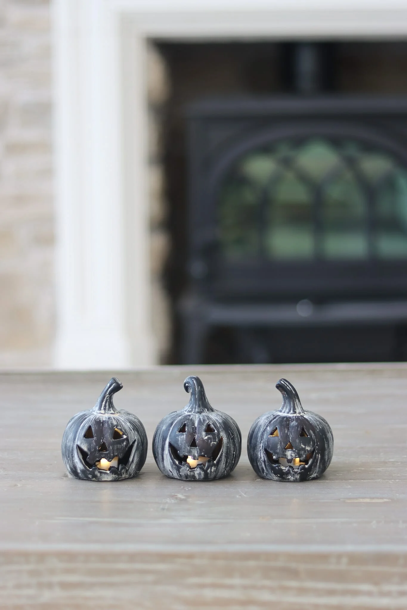 Set of 3 Mini Jack O Lanterns – Black - Image 2