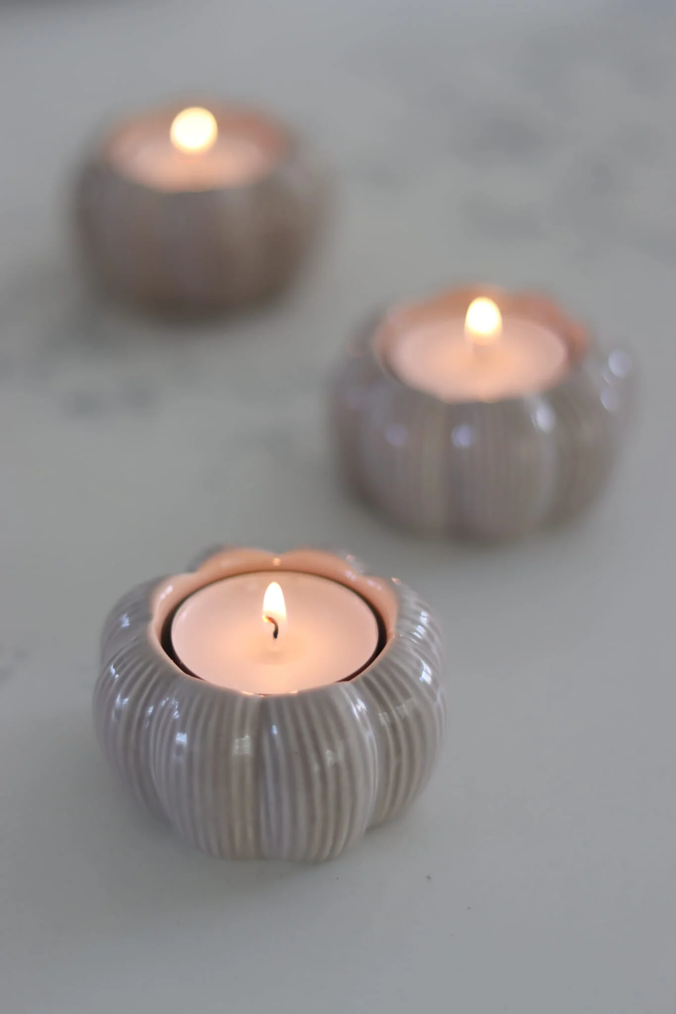 Set of 3 Ceramic Pumpkin Tea Light Holders - Autumn - Image 4