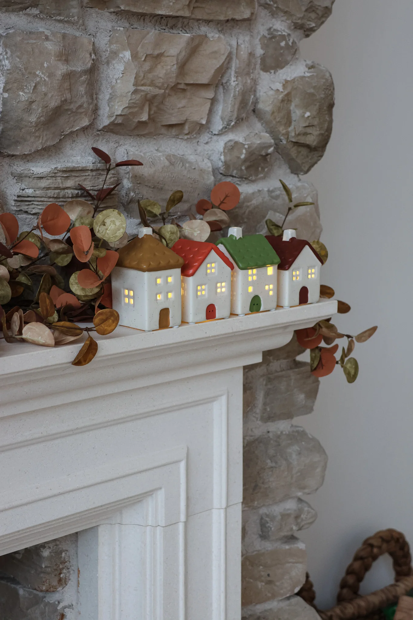 Set of 4 LED Ceramic houses - Autumn Tones - Image 2