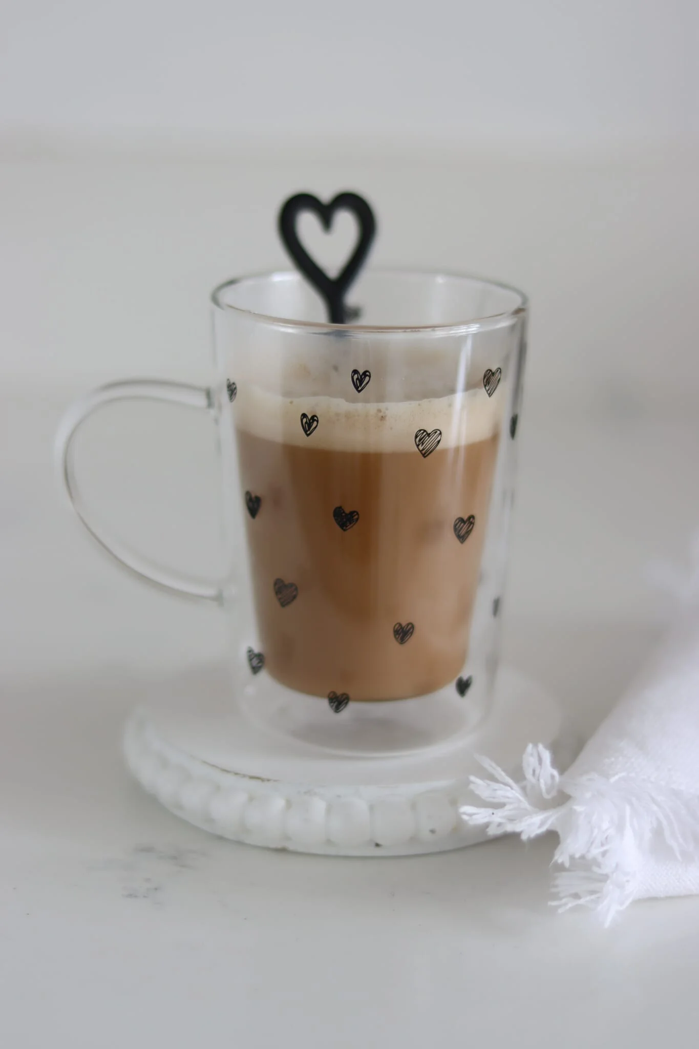 Slim Double Wall Glass Mug - Small Hearts/Black
