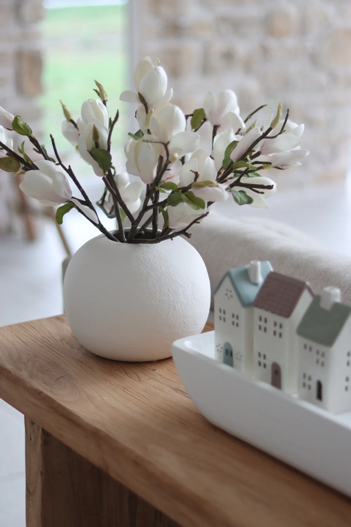Smooth Round Ceramic Vase