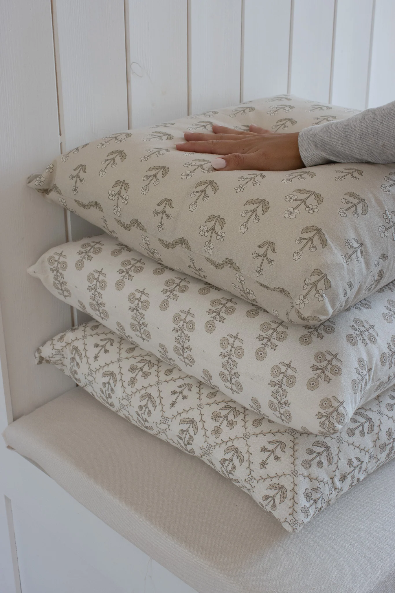 Taupe Lattice Cushion Cover - Image 3
